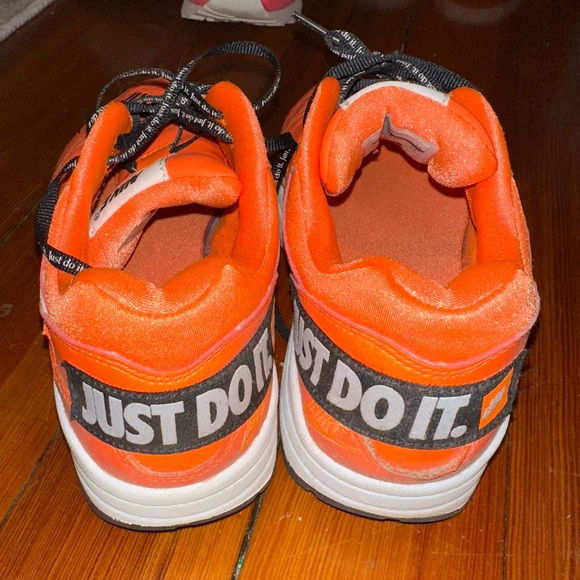 AIR MAX 1 JDI COLLECTION ORANGE - Picture 2 of 4